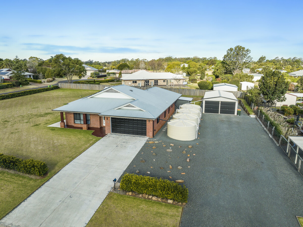 15 Fairview Crescent Highfields Queensland House for Sale RE/MAX