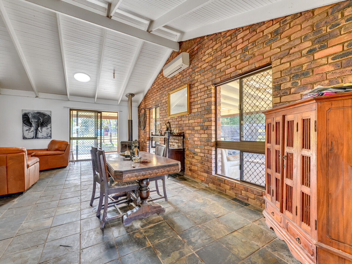 68 Lukritzs Road Tarampa Queensland House for Sale RE/MAX Australia