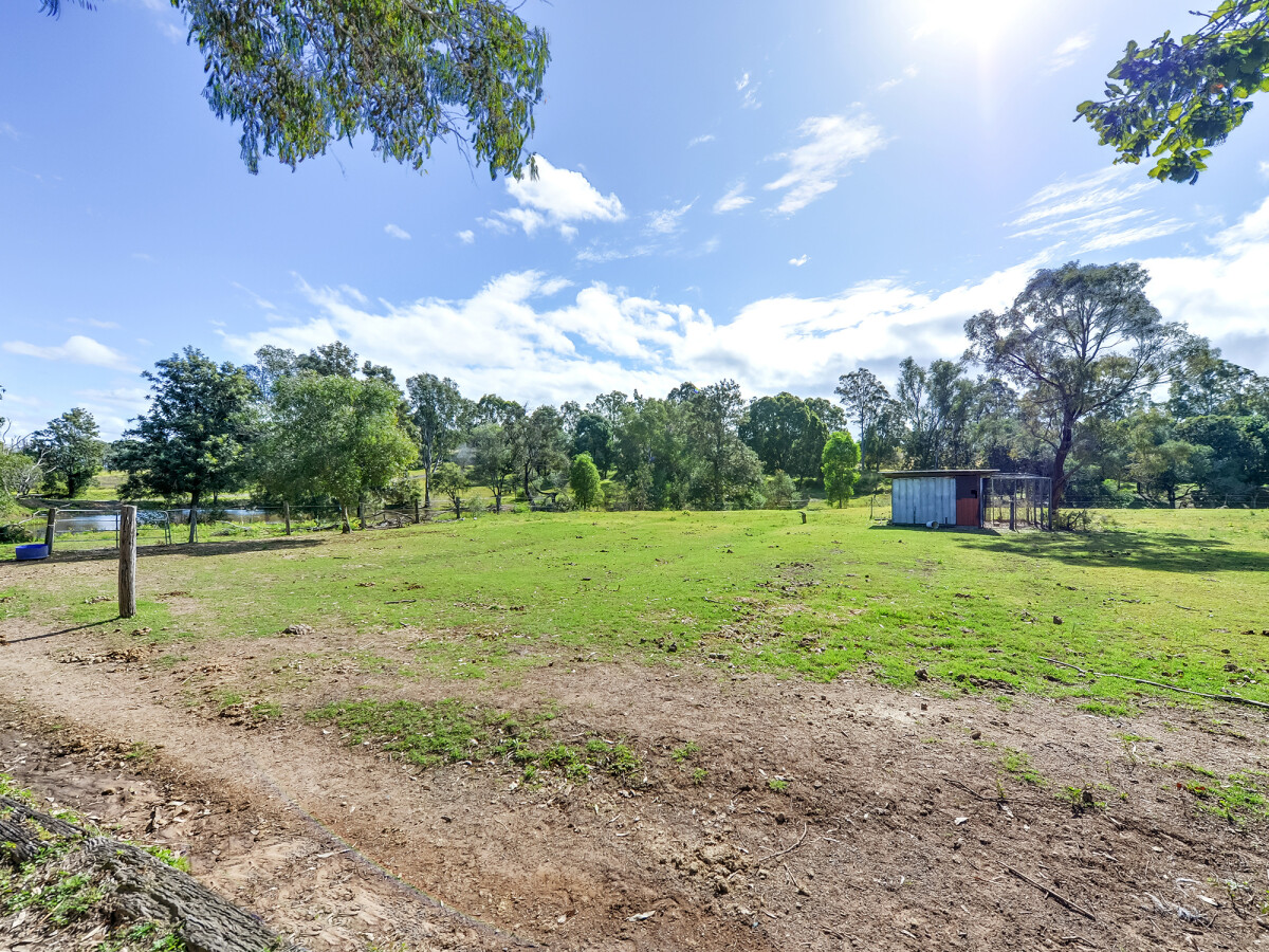 68 Lukritzs Road Tarampa Queensland House for Sale RE/MAX Australia