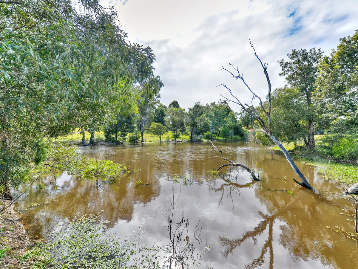68 Lukritzs Road Tarampa Queensland House for Sale RE/MAX Australia