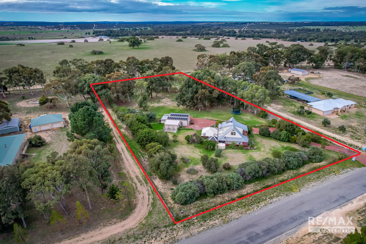 118 Sovereign Hill Drive Gabbadah Western Australia House for Sale RE