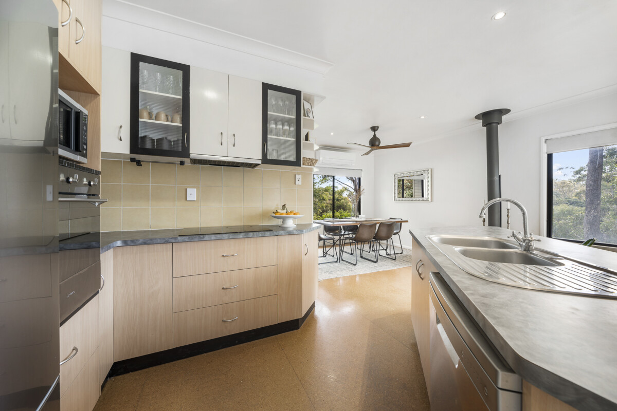 9 Parkway Drive Highfields Queensland House for Sale RE/MAX Australia