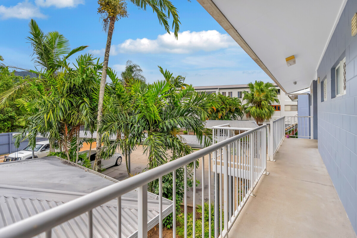 9/4 Chester Court Manunda Queensland Unit for Sale RE/MAX Australia