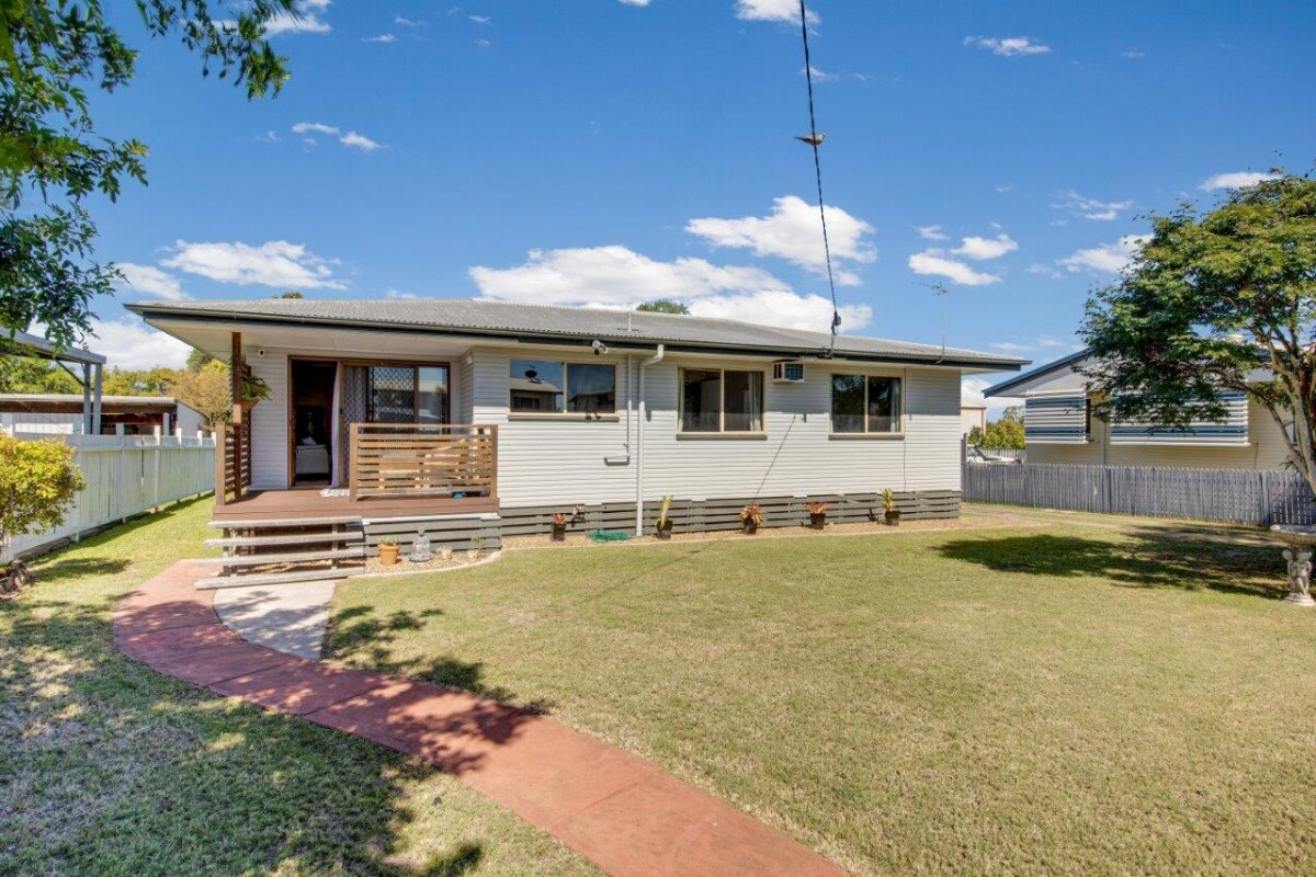 21 Paterson Street West Gladstone Queensland House for Sale RE/MAX Australia