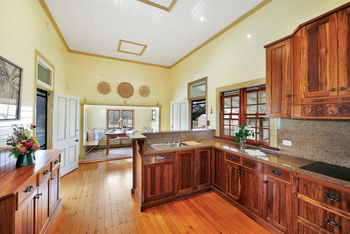 19 James Henderson Way Gooburrum Queensland House for Sale RE/MAX