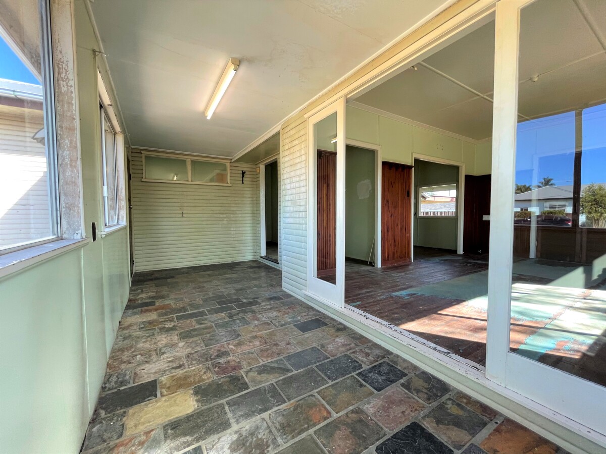 22 McNeilly Street Norville Queensland House for Sale RE/MAX Australia