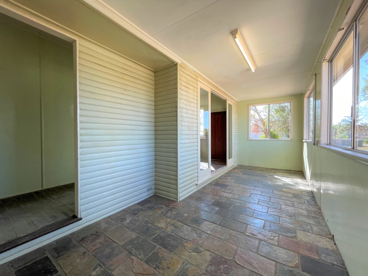 22 McNeilly Street Norville Queensland House for Sale RE/MAX Australia