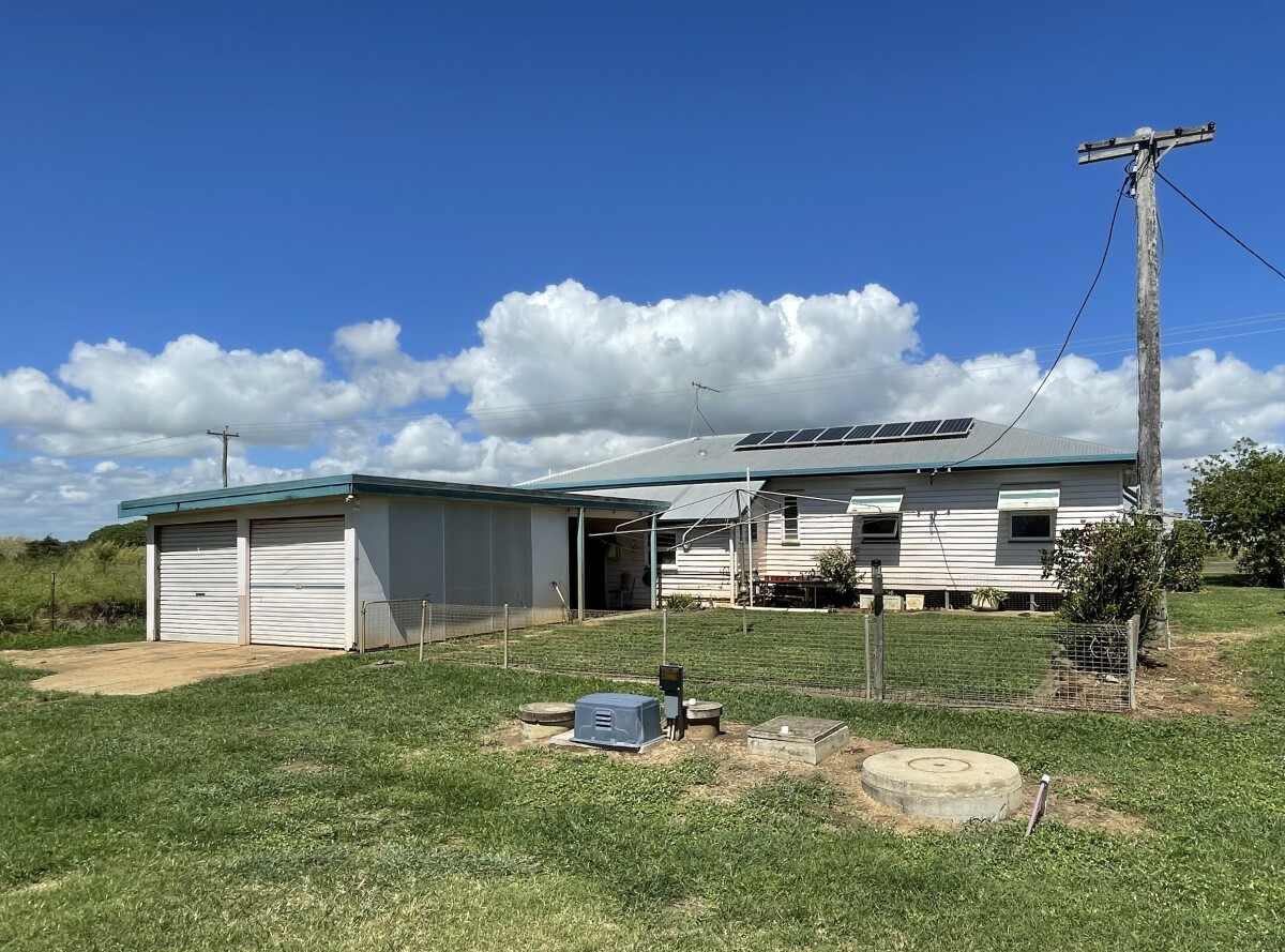 61 Back Windermere Road Innes Park Queensland for Sale RE/MAX Australia