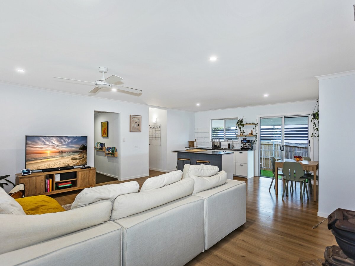 40A Regency Place Mudgeeraba Queensland House for Sale RE/MAX Australia