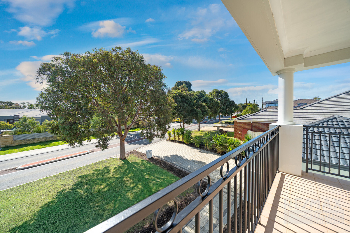 126 Golf Links Drive Carramar Western Australia House for Sale RE/MAX