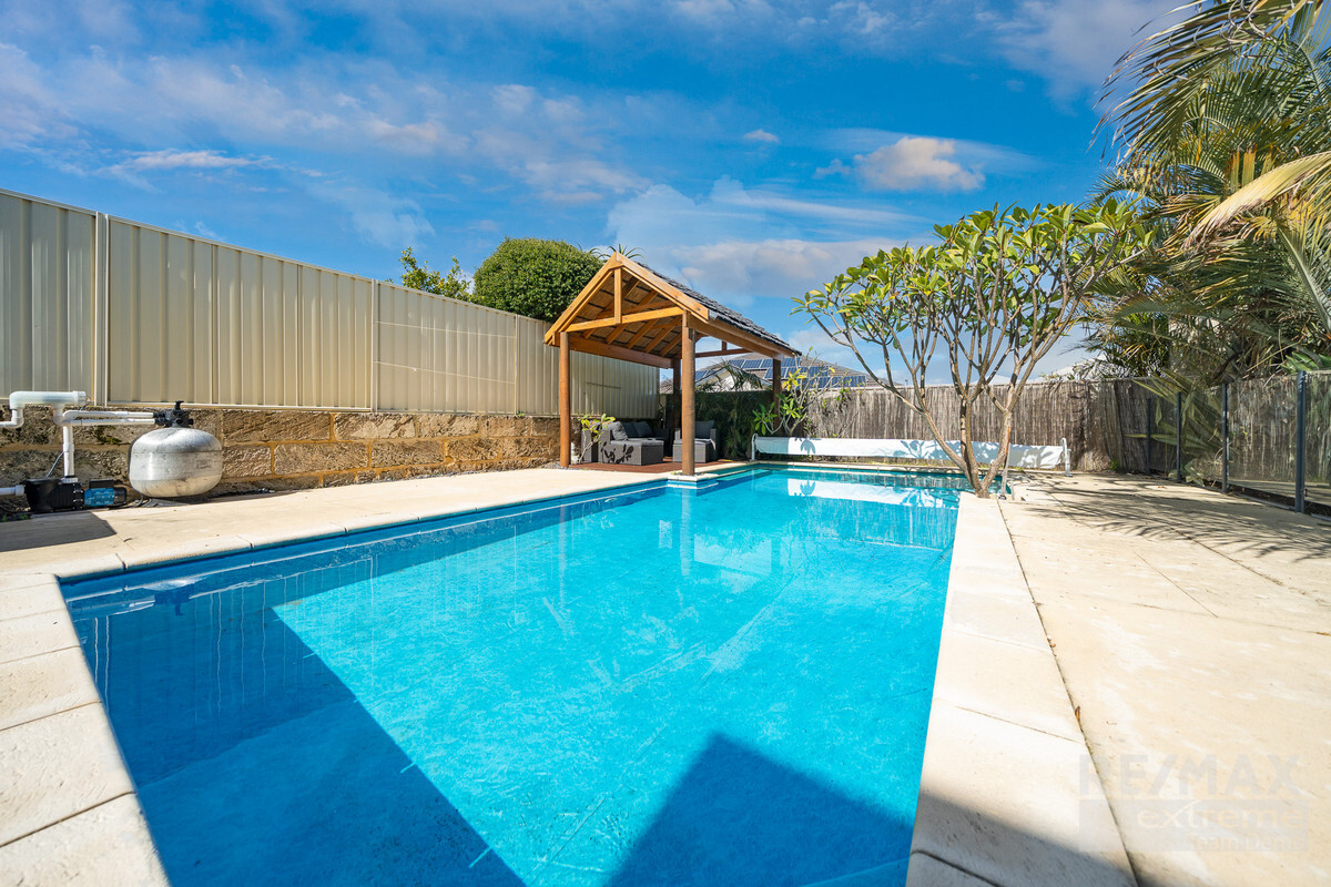 126 Golf Links Drive Carramar Western Australia House for Sale RE/MAX