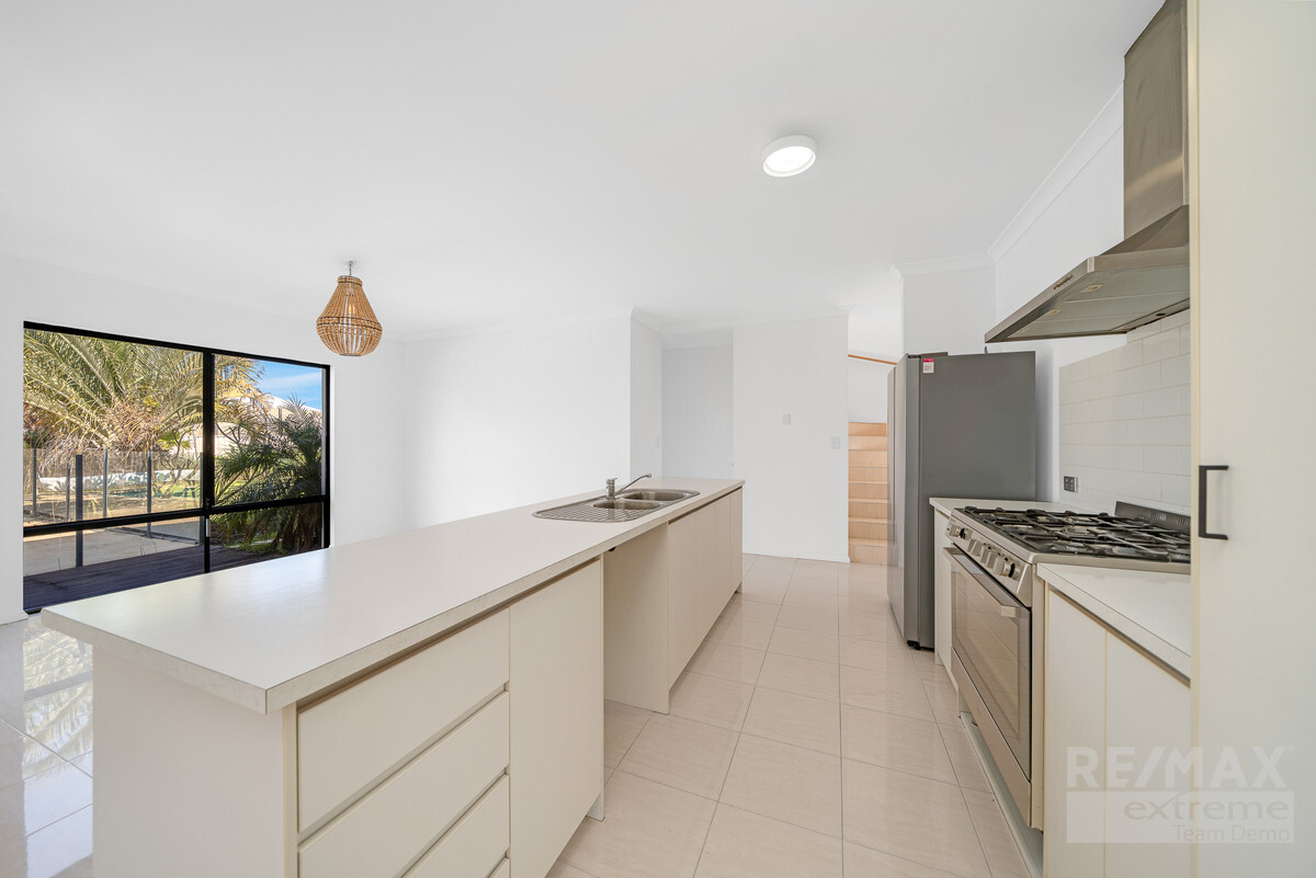 126 Golf Links Drive Carramar Western Australia House for Sale RE/MAX