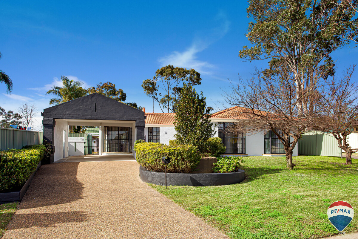 4 LIBERATOR WAY St Clair New South Wales House for Sale RE/MAX Australia