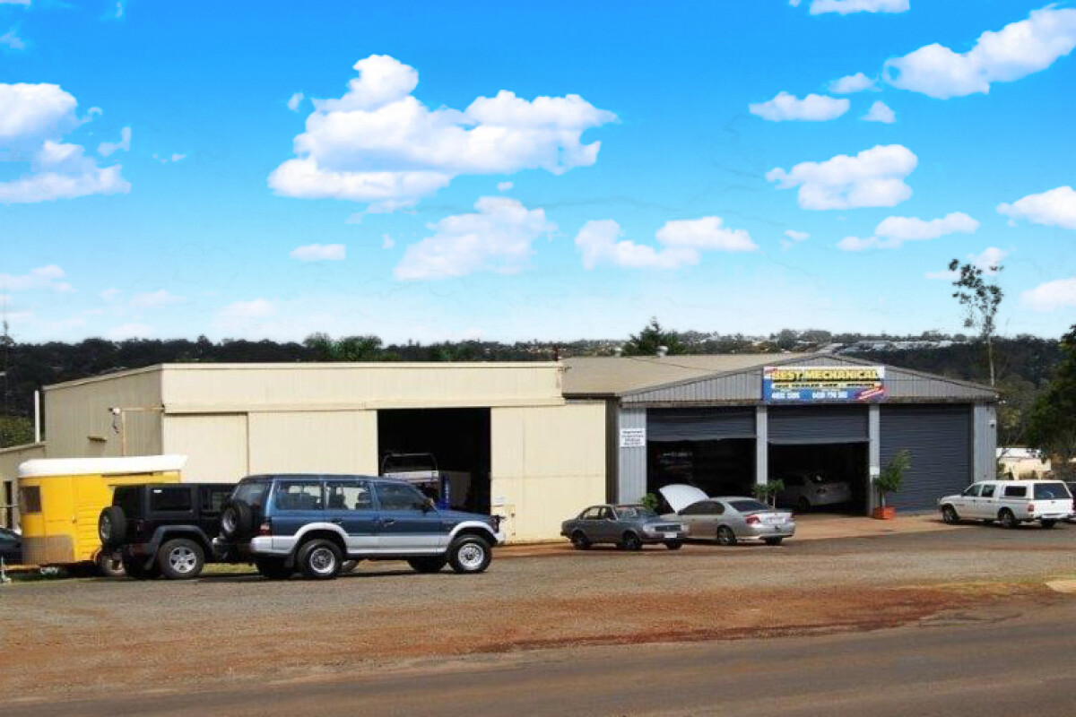 381 Goombungee Road Harlaxton Queensland House for Sale RE/MAX Australia