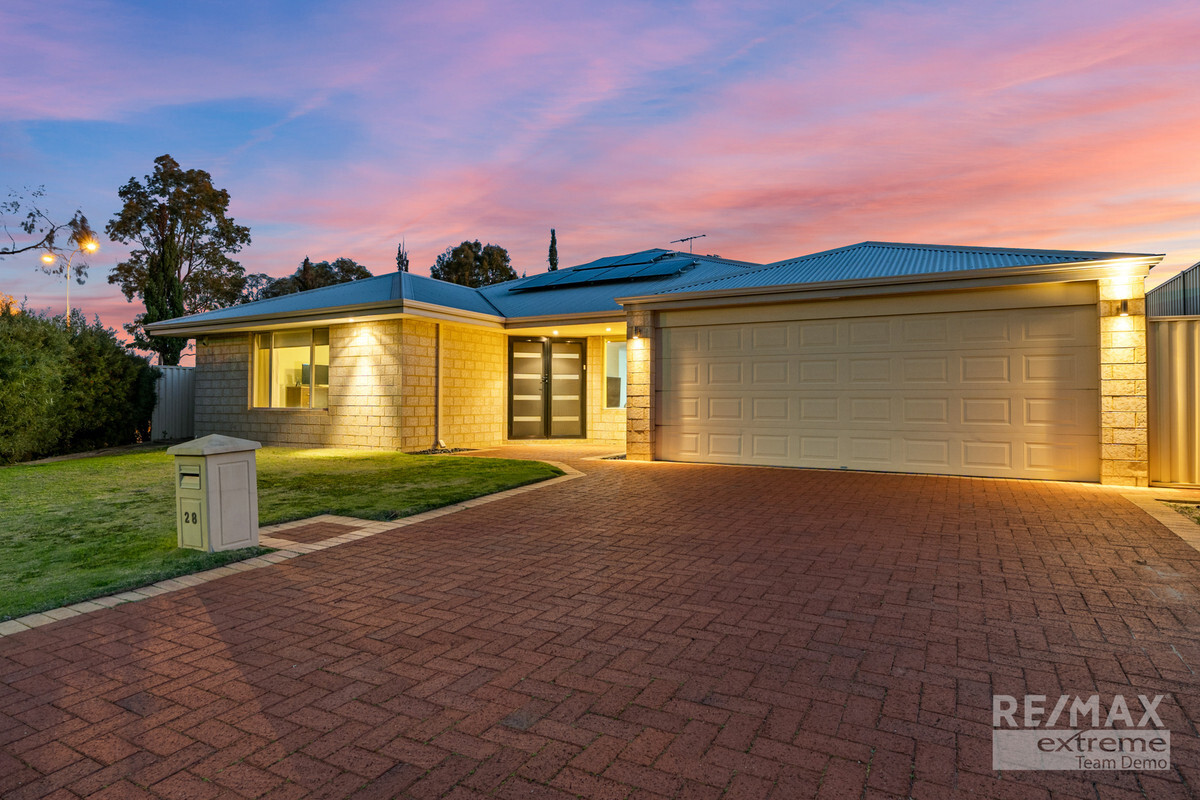 28 Enfield Turn Carramar Western Australia House for Sale RE/MAX