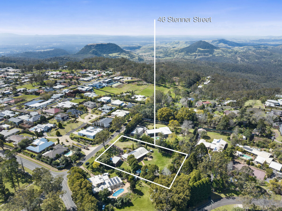 46 Stenner Street Middle Ridge Queensland AcreageSemirural for Sale