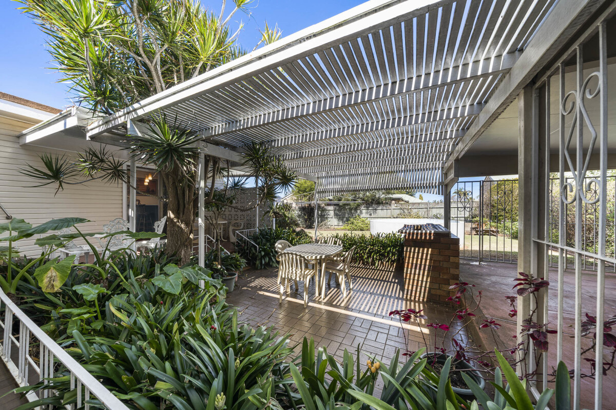 16 Bullock Street Rockville Queensland House for Sale RE/MAX Australia