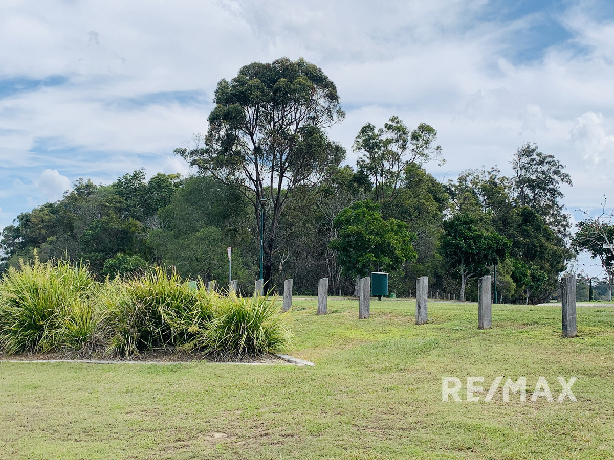 21 Holly Crescent Griffin Queensland House for Sale RE/MAX Australia