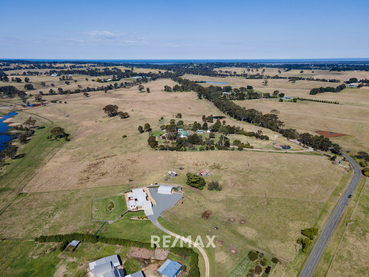 10 Hill View Lane Metung Victoria for Sale RE/MAX Australia