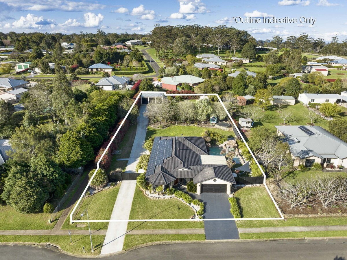 48 Palmer Drive Highfields Queensland House for Sale RE/MAX Australia