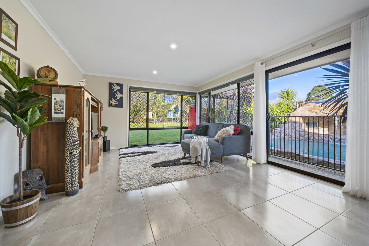 48 Palmer Drive Highfields Queensland House for Sale RE/MAX Australia