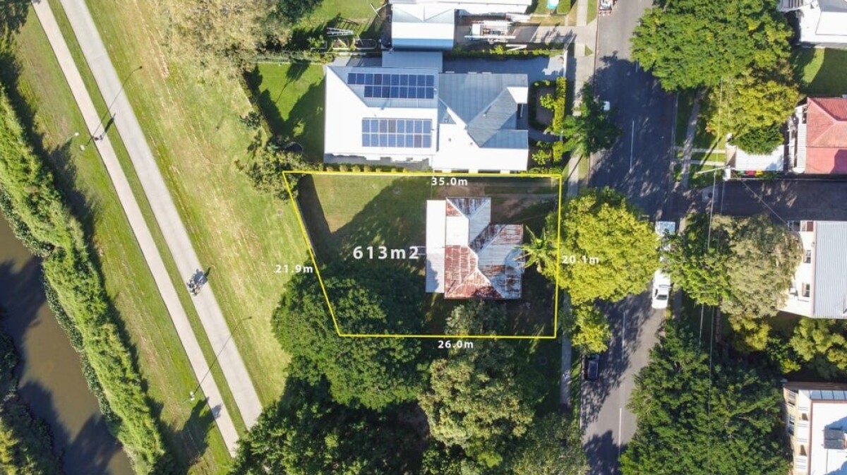 77 Swinburne Street Lutwyche Queensland House for Sale RE/MAX Australia