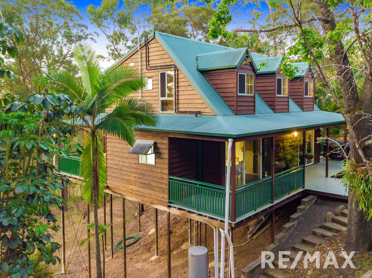 15 Somers Street Cashmere Queensland AcreageSemirural for Sale RE