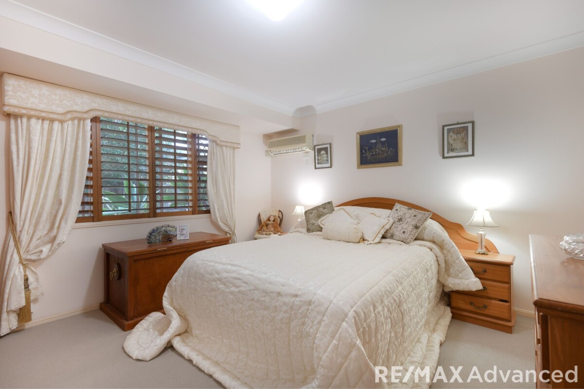 1 Salmon Place Sandstone Point Queensland House for Sale RE/MAX Australia