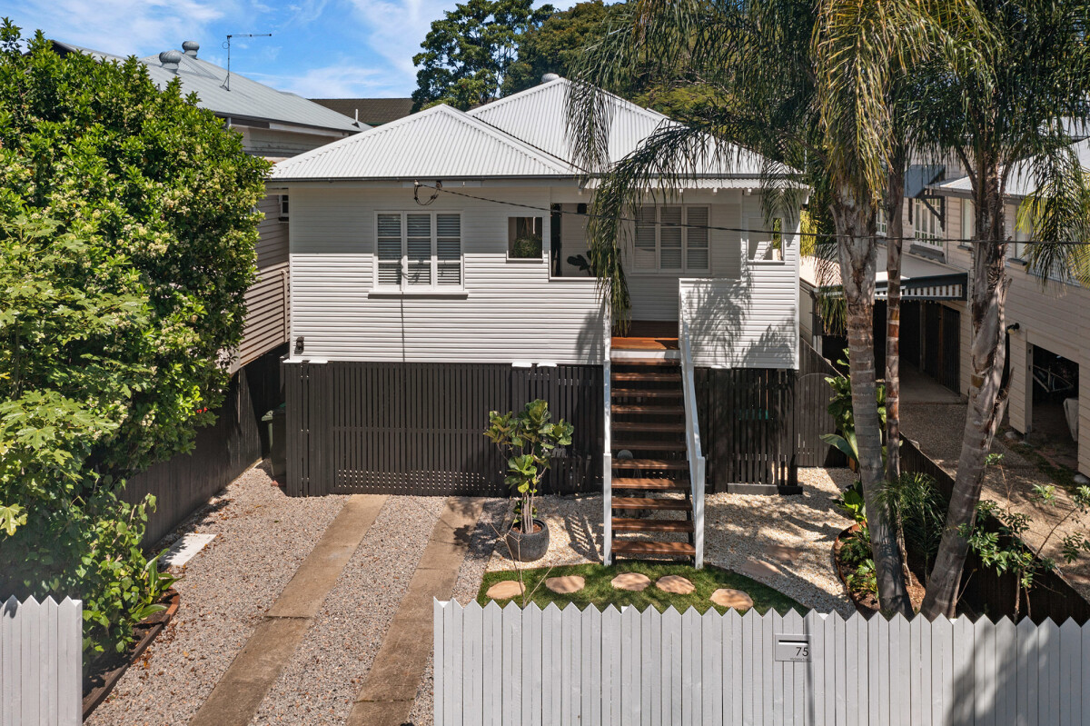75 Victoria Terrace Greenslopes Queensland House for Sale RE/MAX
