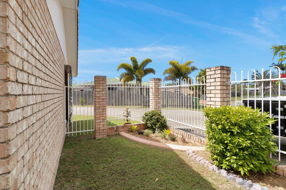 1/6 Peter Court Andergrove Queensland House for Sale RE/MAX Australia