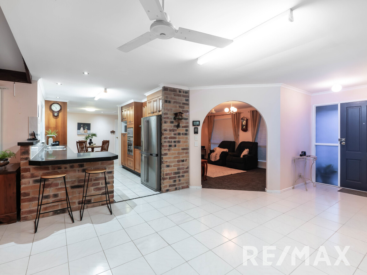 24 Oakmont Crescent Albany Creek Queensland House for Sale RE/MAX