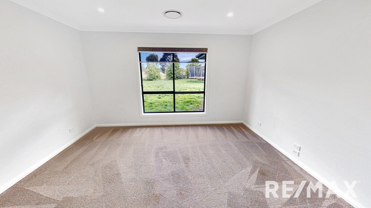 8 Smythe Rd Junee New South Wales House for Sale RE/MAX Australia