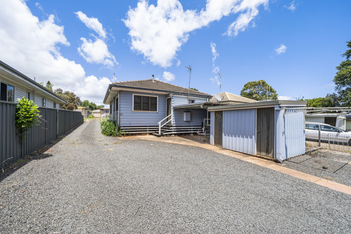 11 Park Street Wilsonton Queensland House for Sale RE/MAX Australia