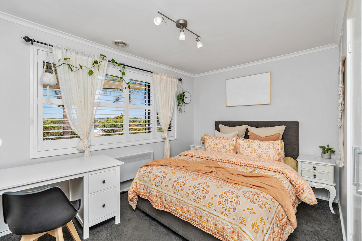 41 Merinda Crescent Kooringal New South Wales House for Sale RE/MAX