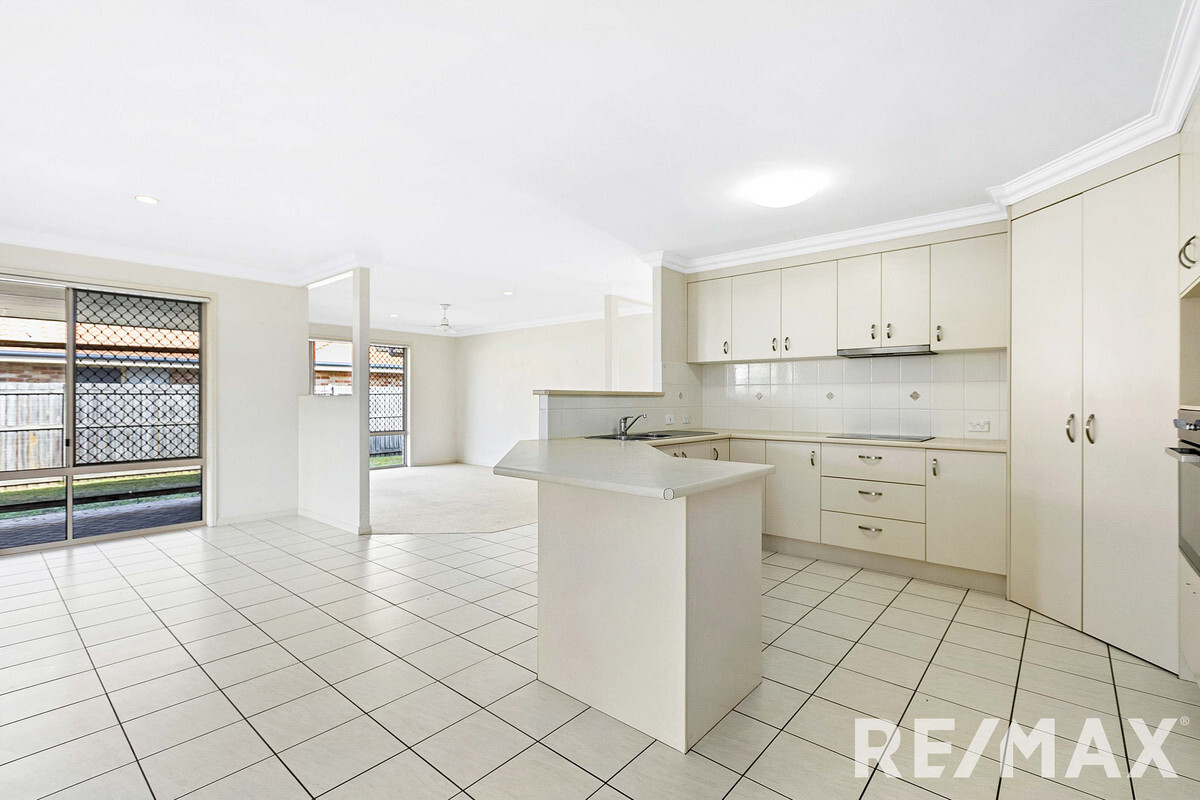 42 Cromdale Circuit Kawungan Queensland House for Sale RE/MAX Australia