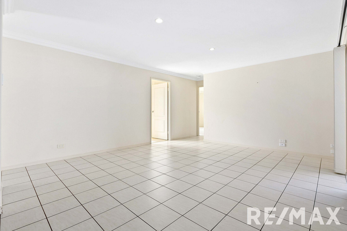 42 Cromdale Circuit Kawungan Queensland House for Sale RE/MAX Australia