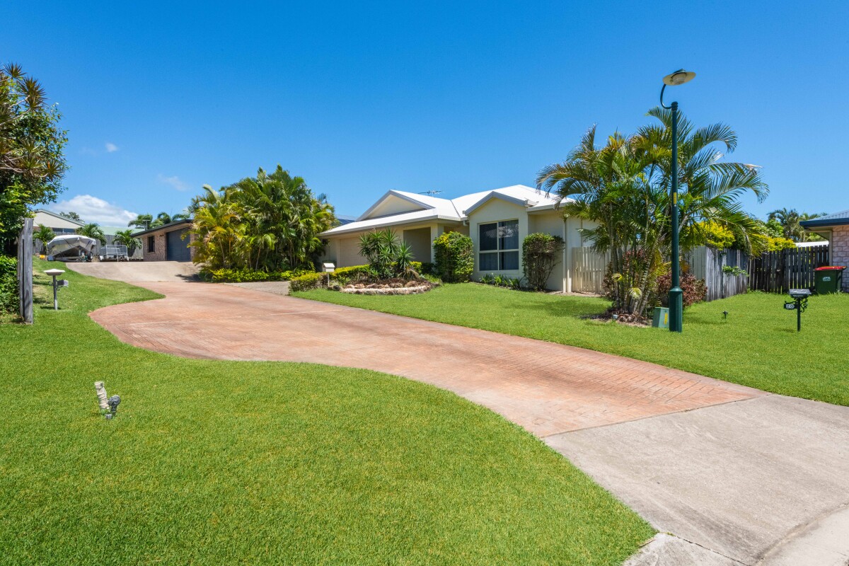 17 Spinks Court Eimeo Queensland House for Sale RE/MAX Australia