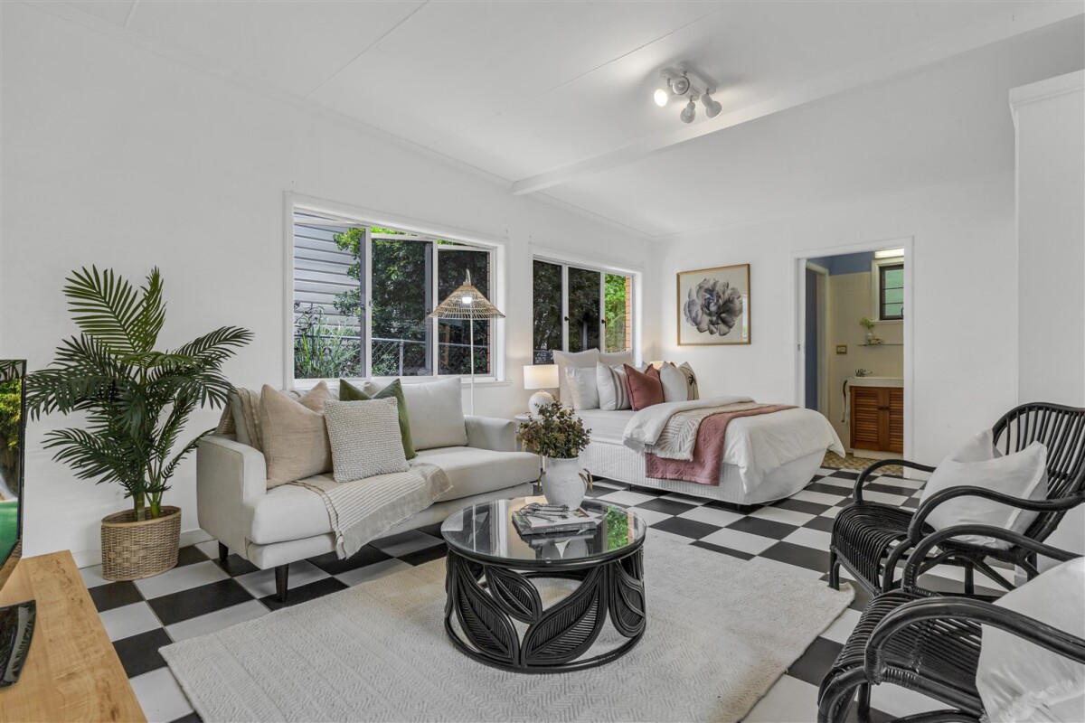 10 Street Salisbury Queensland House for Sale RE/MAX Australia