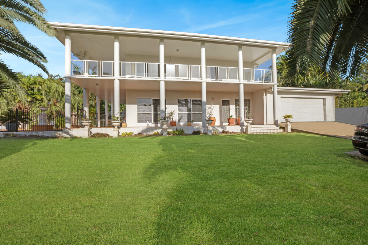 18 Admiral Drive Dolphin Heads Queensland House for Sale RE/MAX Australia