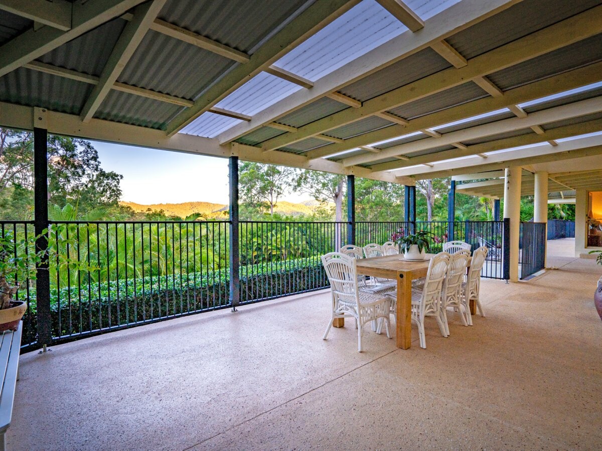 41 Calala Court Bonogin Queensland House for Sale RE/MAX Australia