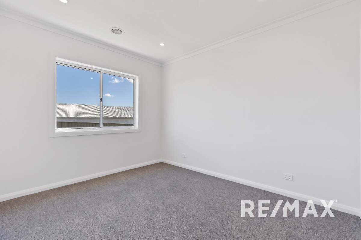 22 Hayes Crescent Junee New South Wales House for Sale RE/MAX Australia