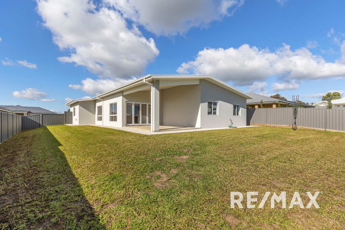 22 Hayes Crescent Junee New South Wales House for Sale RE/MAX Australia